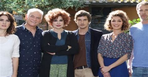 tutto può succedere replica canali tv